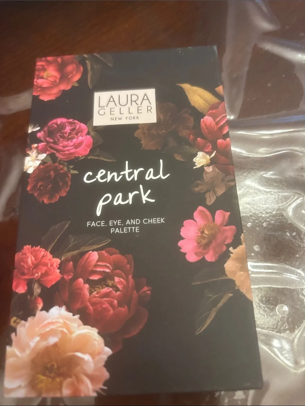 Laura Geller Face, Eye & Cheek Palette - Pink, Red, Cream Floral